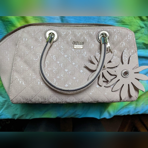 GUESS BAG - Picture 1 of 5